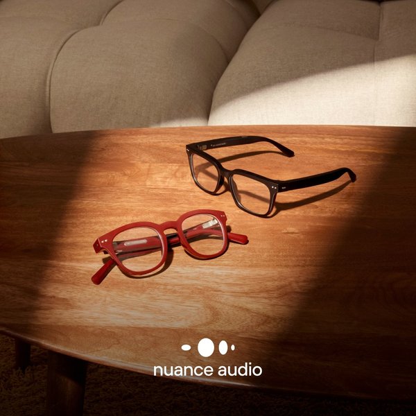 1x1_NuanceSL_05_LogoOn